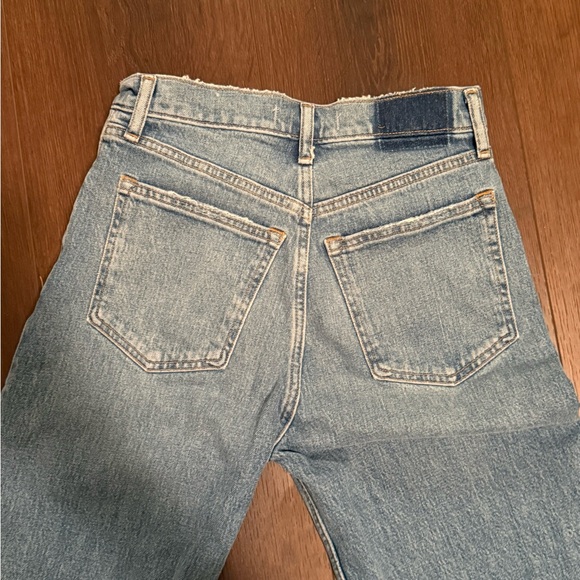 Abercrombie 90’s Relaxed High Rise Women's Jeans - Picture 10 of 11